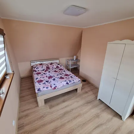 Nad Jeziorem Goldopiwo Jeziorowskie